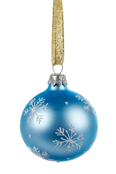 Eine blaue Weihnachtskugel — Stockfoto