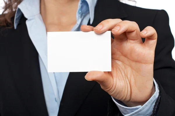 Mujer de negocios sosteniendo una tarjeta en blanco —  Fotos de Stock