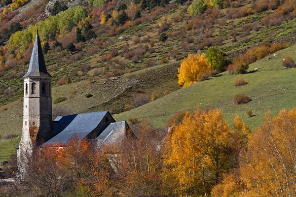 Heiligdom van montgarri, valle de aran, Spanje — Stockfoto