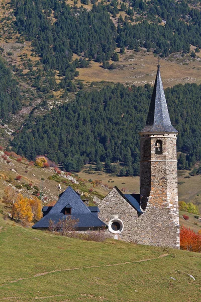 Svatyně montgarri, valle de aran, Španělsko — Stock fotografie