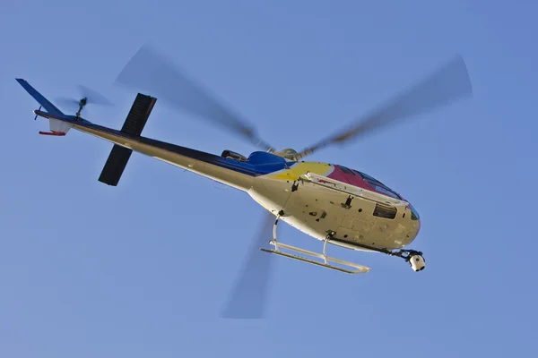 Hélicoptère avec caméra — Photo