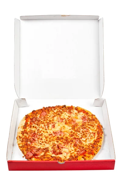 Вкусная итальянская пицца в коробке — стоковое фото