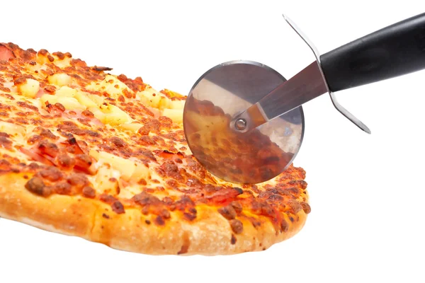 Ιταλική πίτσα και κόπτης — Φωτογραφία Αρχείου