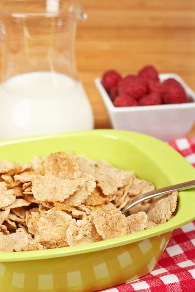 Cereales para un desayuno saludable — Foto de Stock