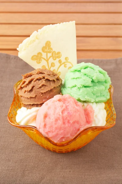 Vynikající multi příchuť zmrzliny — Stock fotografie