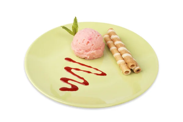 Delicioso sorvete de framboesas — Fotografia de Stock