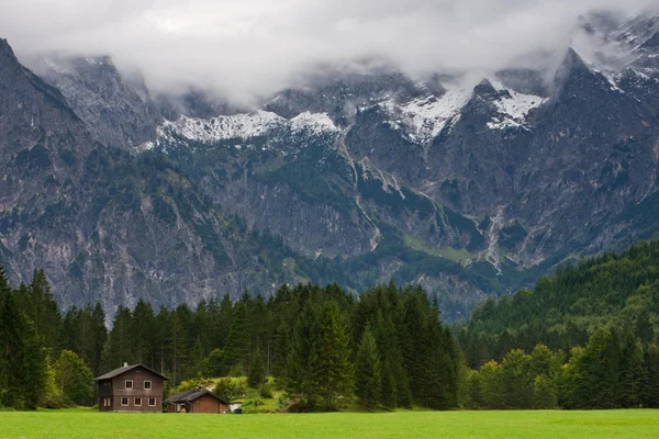 Totes Gebirge Montañas desde hasta Almsee —  Fotos de Stock