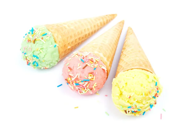 Смачні конуси морозива — стокове фото