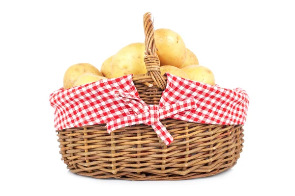 Patatas en la cesta —  Fotos de Stock