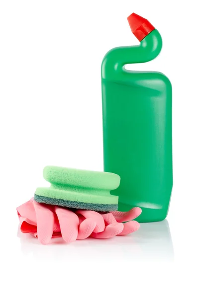 Пляшка для миючих засобів, рукавички та губка — стокове фото