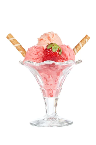 おいしいイチゴのアイスクリーム — ストック写真
