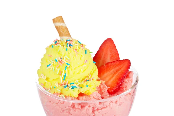 Délicieuse glace à la fraise et à la vanille — Photo