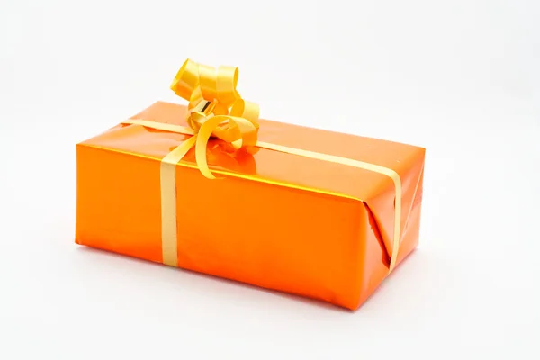 Caja de regalo fondo blanco — Foto de Stock