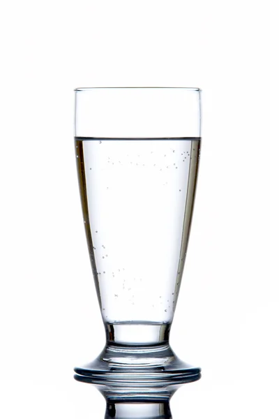 Ποτήρι φρέσκο νερό — Φωτογραφία Αρχείου