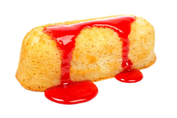 Aardbei siroop over een cake — Stockfoto