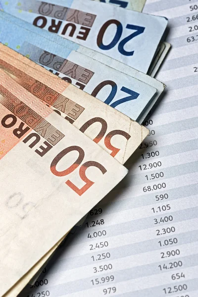 El dinero europeo sobre las cifras bursátiles Fotos de stock
