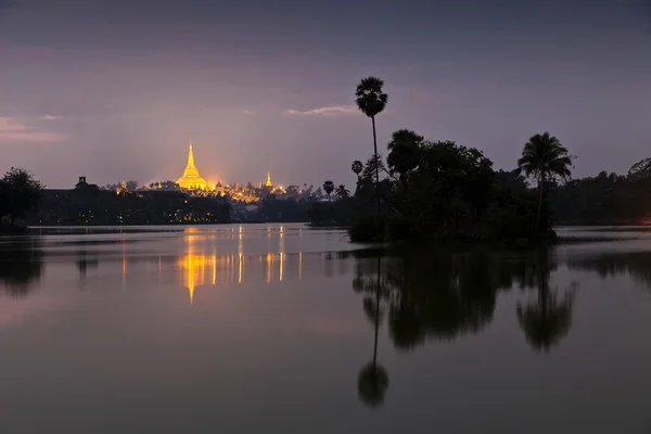 Swedagon Paya — Zdjęcie stockowe