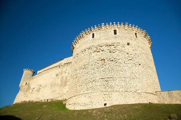 クエリャル城の大きな塔 — ストック写真