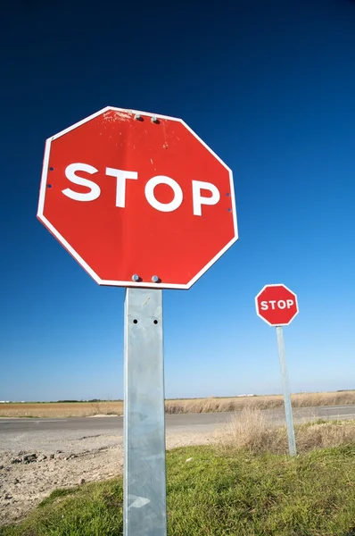 Couple of stop traffic signs — Stock Photo, Image