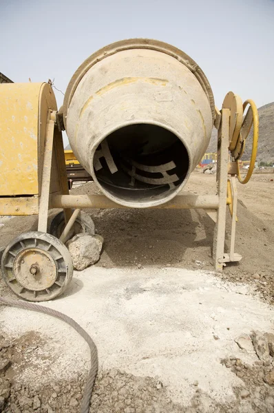 Cement mixer — Stock Photo, Image