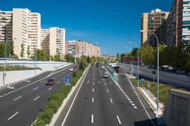 Kasabanın karayolu bitiş