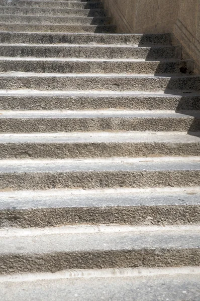 Kőlépcsők lépcsőfokai — Stock Fotó