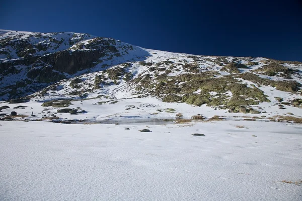 Rock kar dağ — Stok fotoğraf