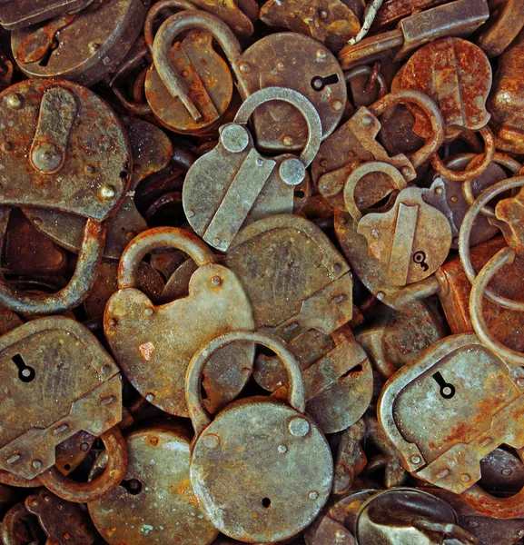 Eski paslı kilitleri — Stok fotoğraf