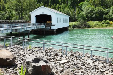 Lowell covered bridges past history & present, southern Oregon.. clipart