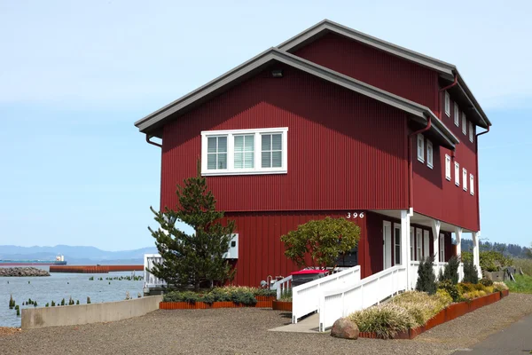 Large house with a view, Astoria Oregon. — Stock Photo, Image