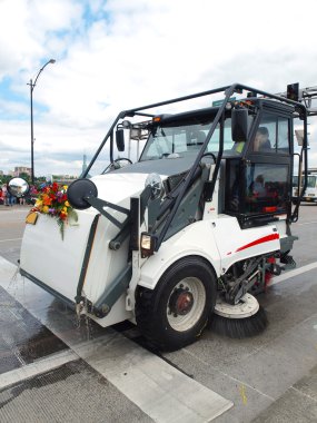 Street cleaning in Portland Oregon clipart