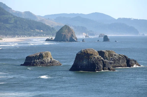 Praia de canhão, costa de Oregon . — Fotografia de Stock