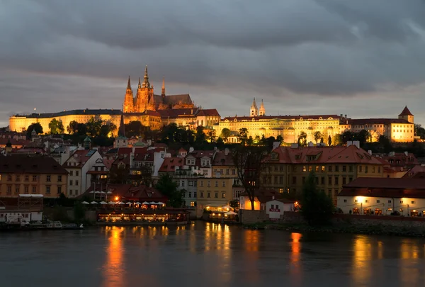 Vista al Castillo de Praga — Foto de Stock