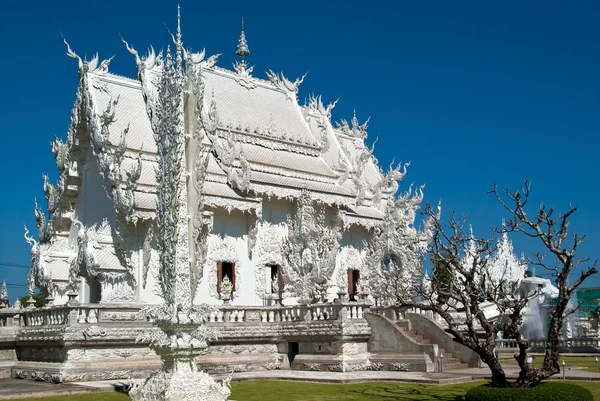 Wat rong khun, det vita templet — Stockfoto