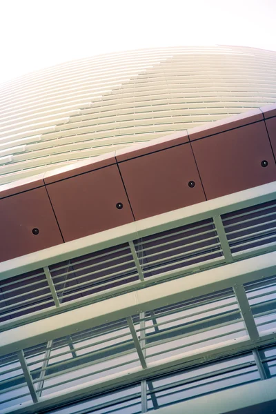 Arkitektoniska detaljer företags byggnad — Stockfoto