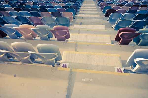 Retro stadion zitplaatsen — Stockfoto