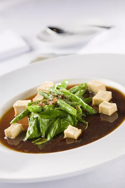 豆腐入りアジアン スープ — ストック写真