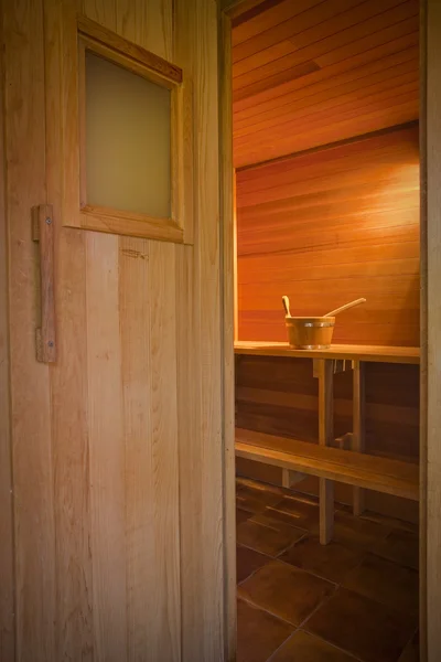 Interior de una sauna de madera —  Fotos de Stock
