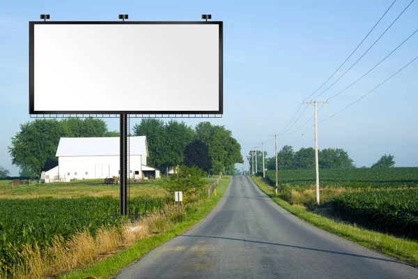 Ilustracja: Duży Billboard wysoki na drodze — Zdjęcie stockowe