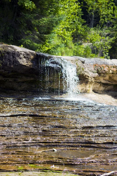 Waterfall in forest — Stock Photo, Image