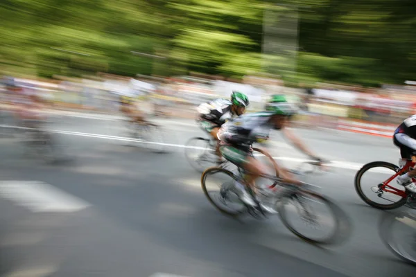 Speedy cyclists — Stock Photo, Image