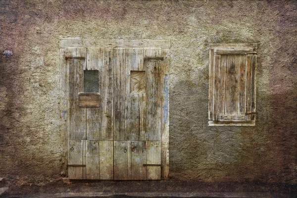 Фасад покинутого будинку — стокове фото