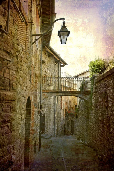 Alley with lamp Gubbio — Stock Photo, Image