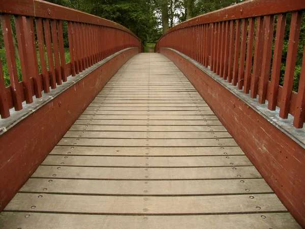 Παλιά ξύλινη γέφυρα — Φωτογραφία Αρχείου