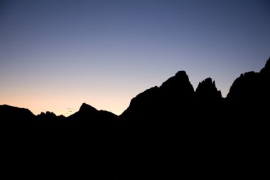 Dolomites içinde günbatımı