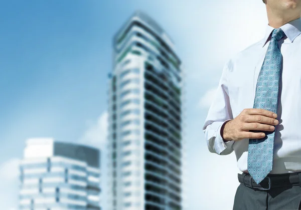 Office building and businessman — Stock Photo, Image