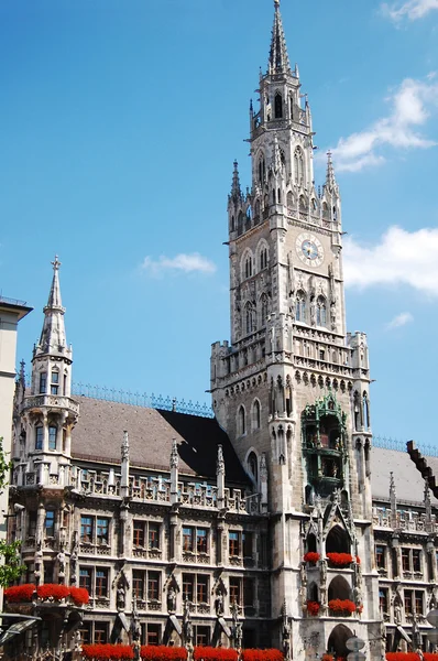 市政厅在摩纳哥的德国巴伐利亚州的大厦 — 图库照片
