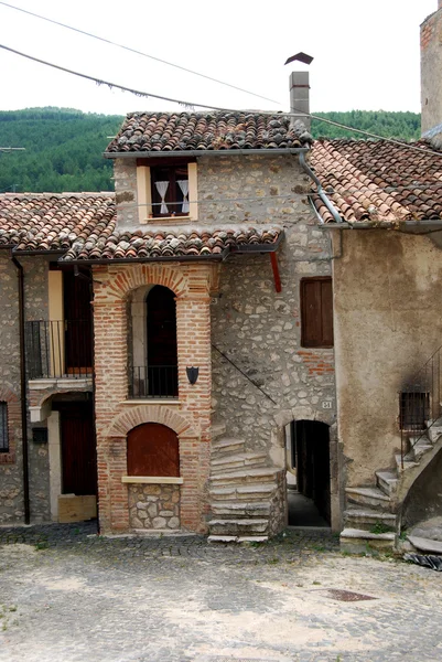 O país Assergi - Abruzzo - Itália — Fotografia de Stock