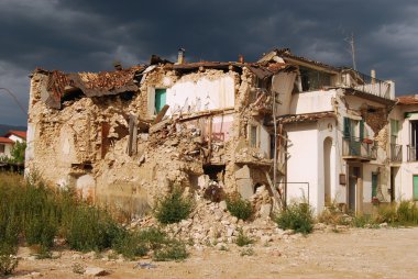 The rubble of the earthquake in Abruzzo (Italy) clipart