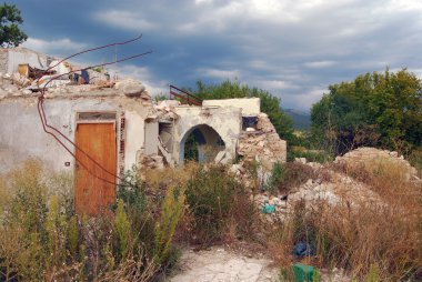 Abruzzo deprem moloz